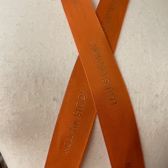 Louis Vuitton Orange Ribbon 38” & Dior Red Ribbon 34” NEW - Picture 11 of 14